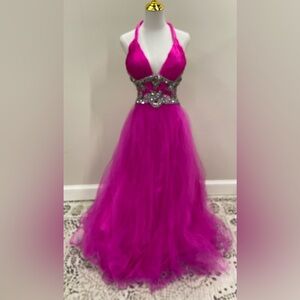 NWT Terani Couture Dress. Size 6🔥